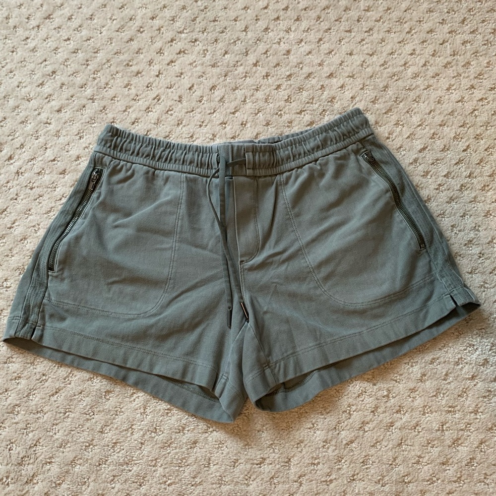 Athleta Farallon Shorts